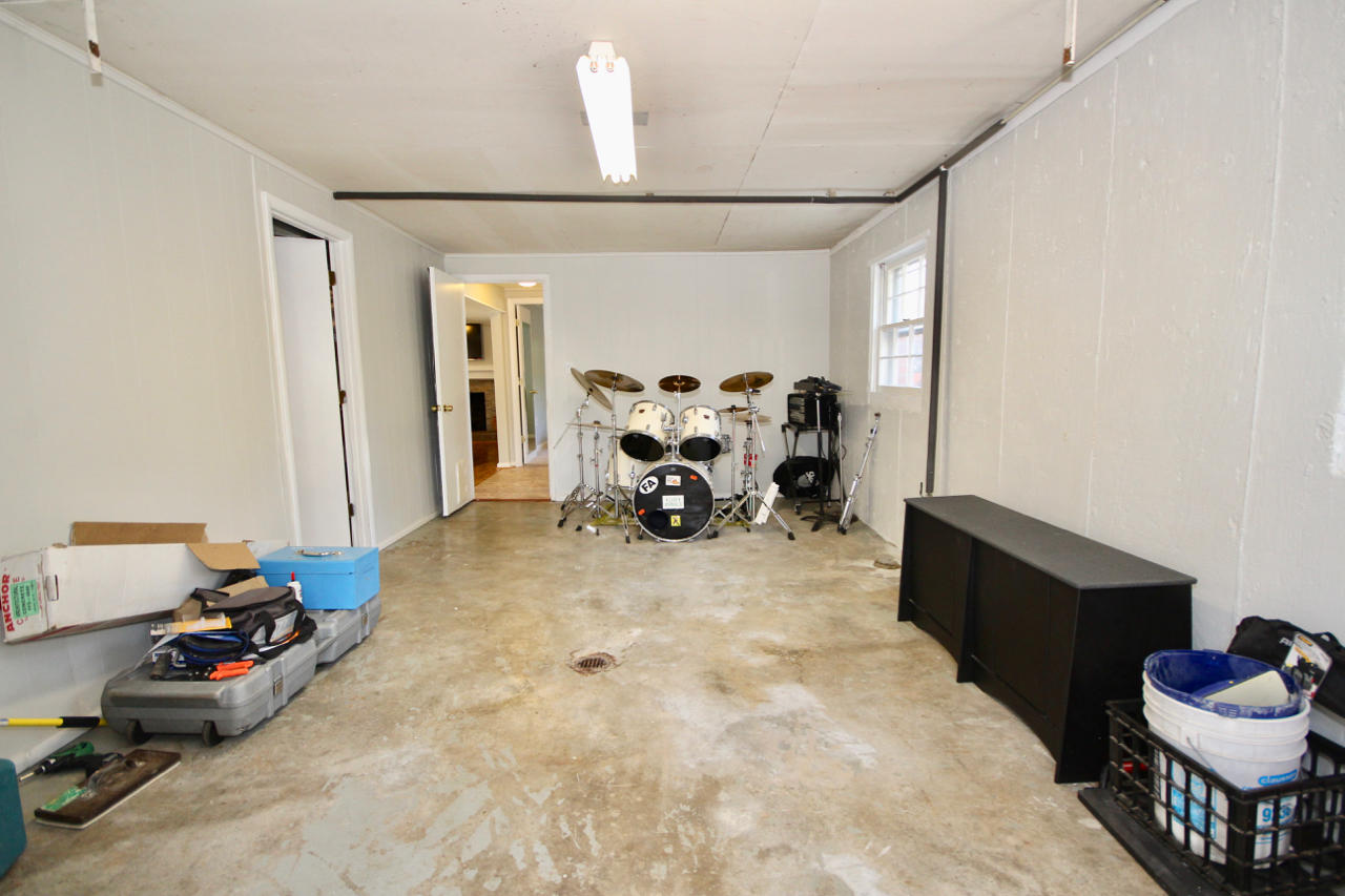 3924 Bower Road Roanoke, VA 24018 - Photo 40 of 42 Bower - 50