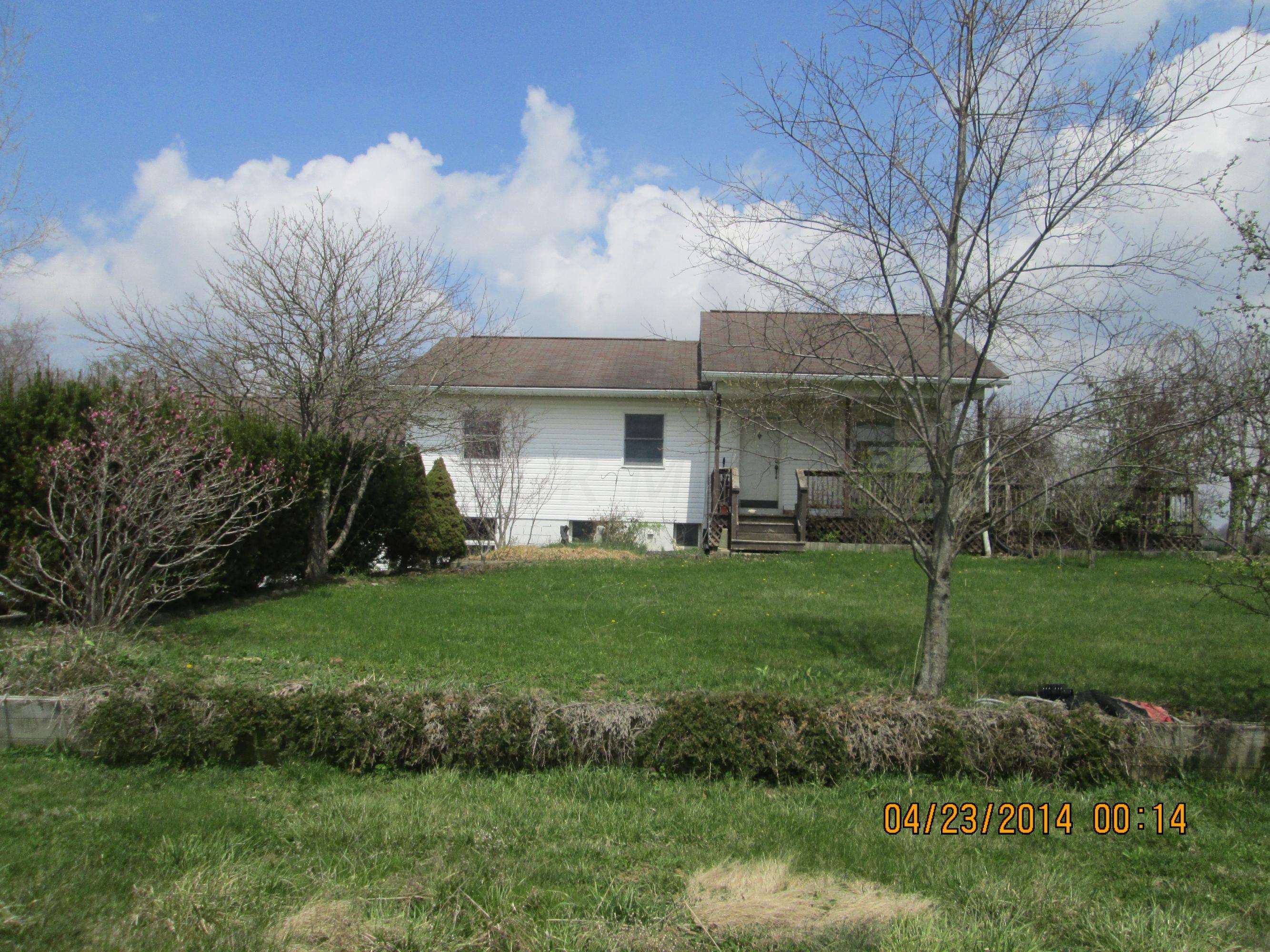 3730 Larimore Road Mount Vernon, OH 43050 - Photo 2 of 22