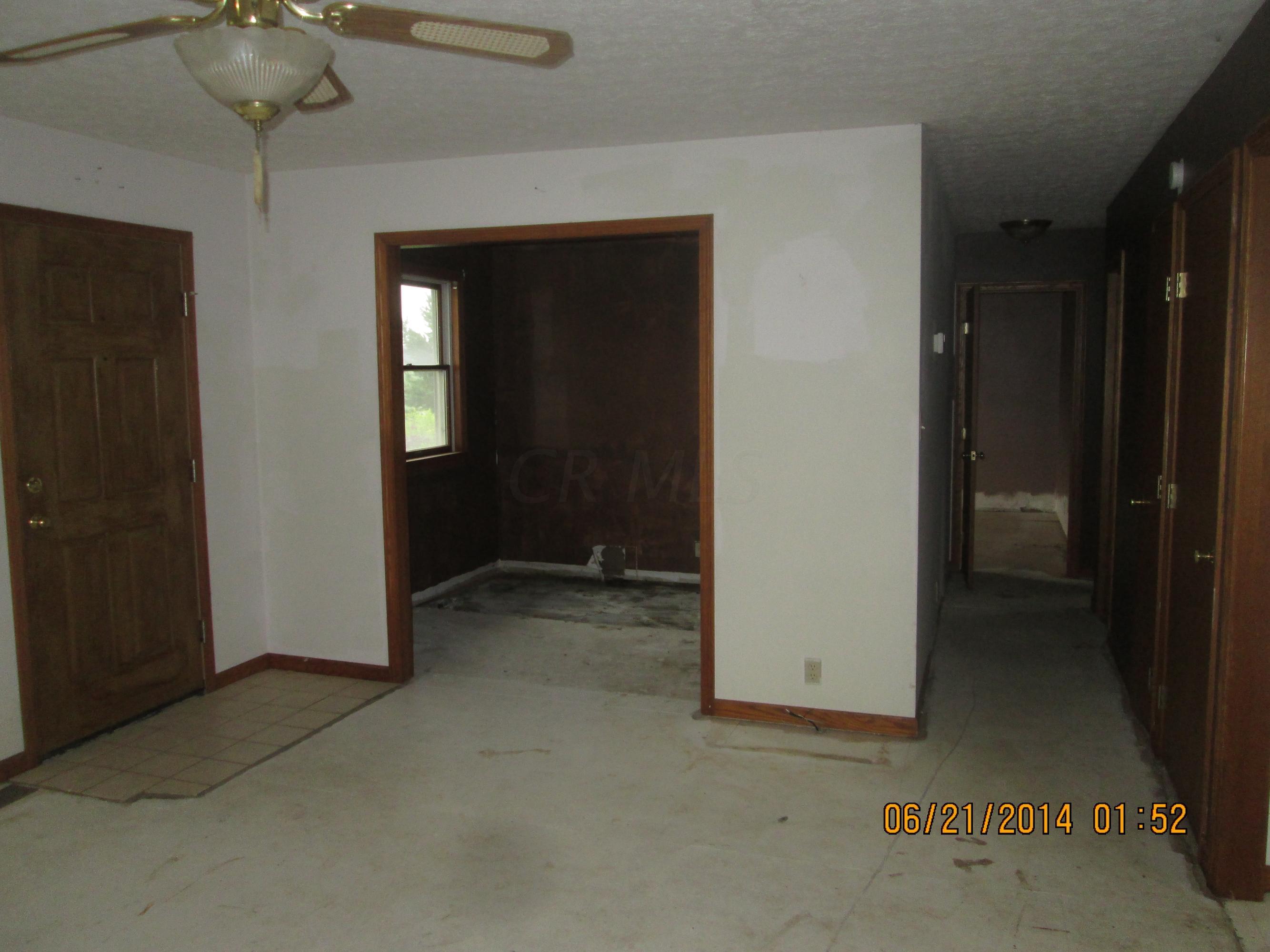 3730 Larimore Road Mount Vernon, OH 43050 - Photo 4 of 22