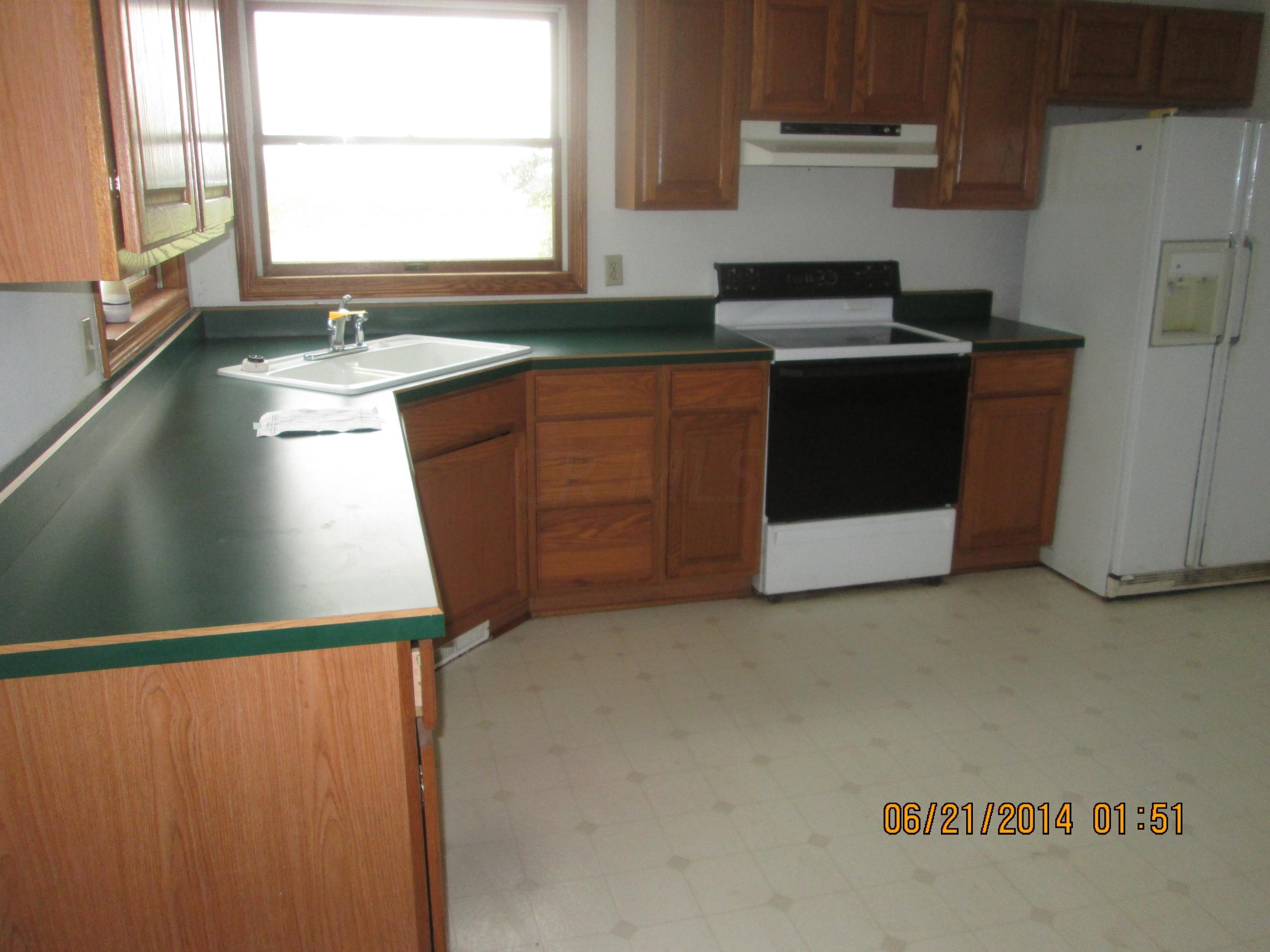 3730 Larimore Road Mount Vernon, OH 43050 - Photo 5 of 22