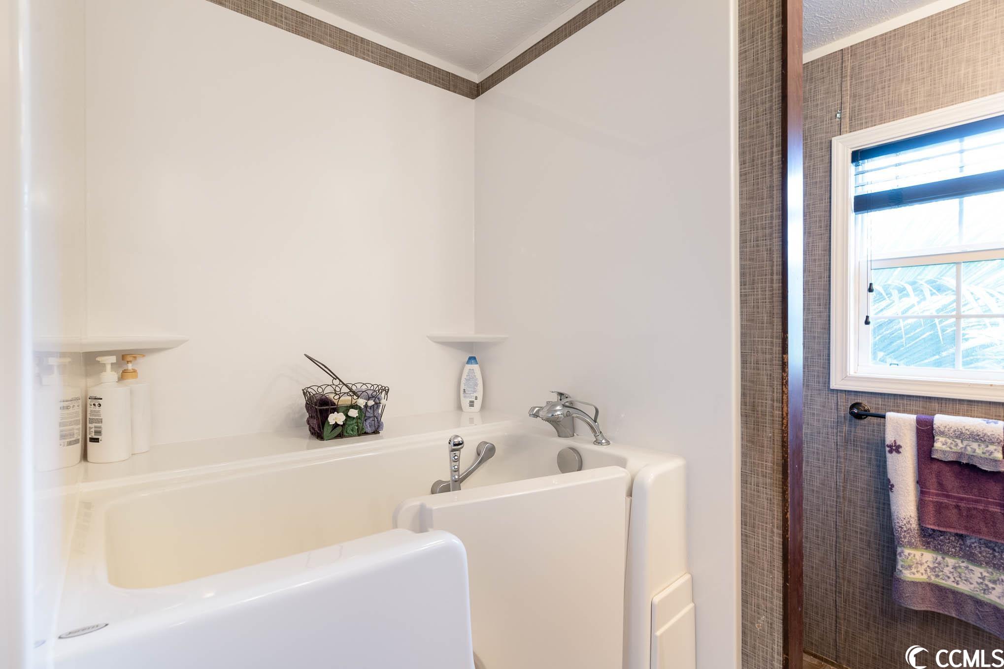 87 Beacon Court Murrells Inlet, SC 29576 - Photo 12 of 30