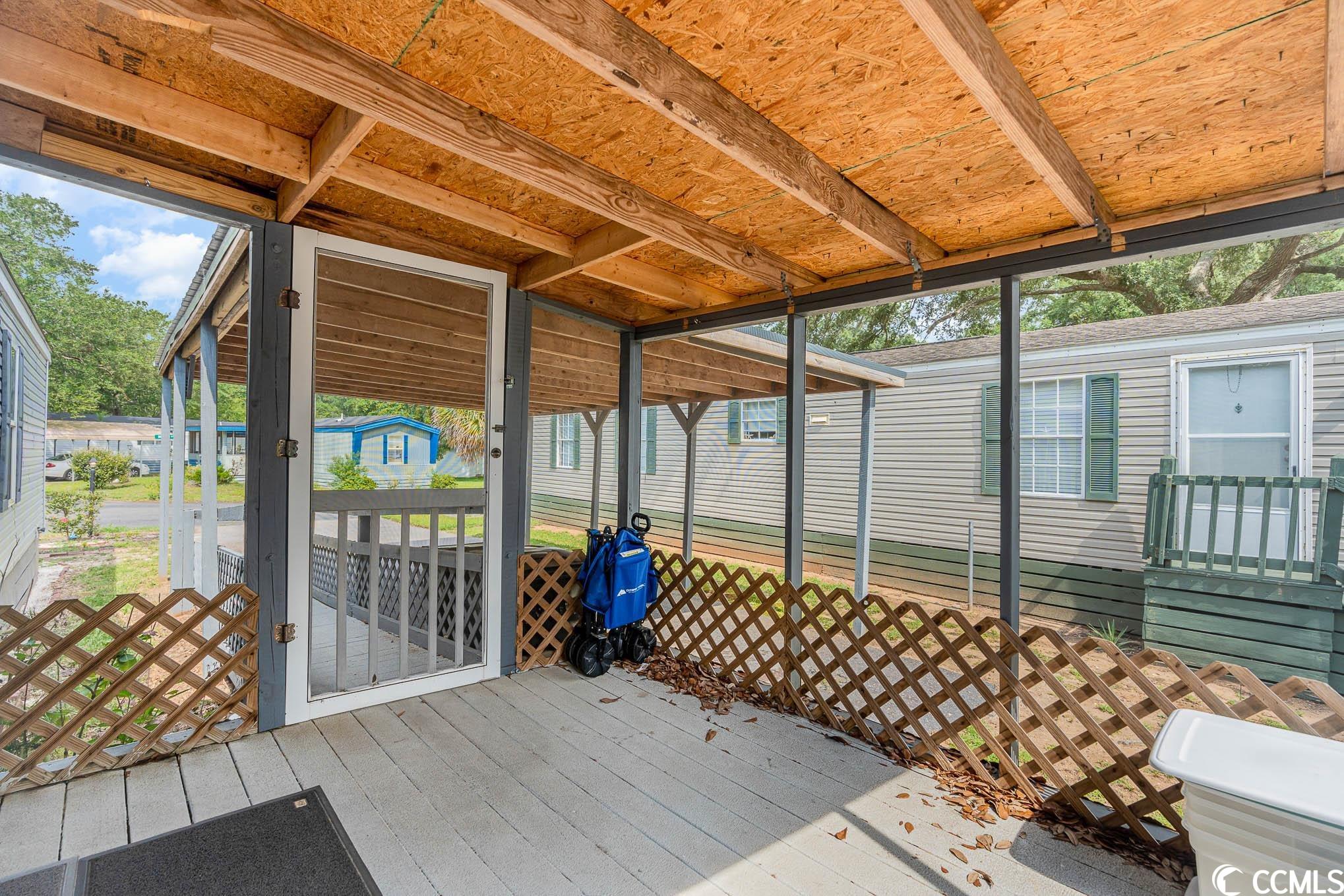 87 Beacon Court Murrells Inlet, SC 29576 - Photo 4 of 30