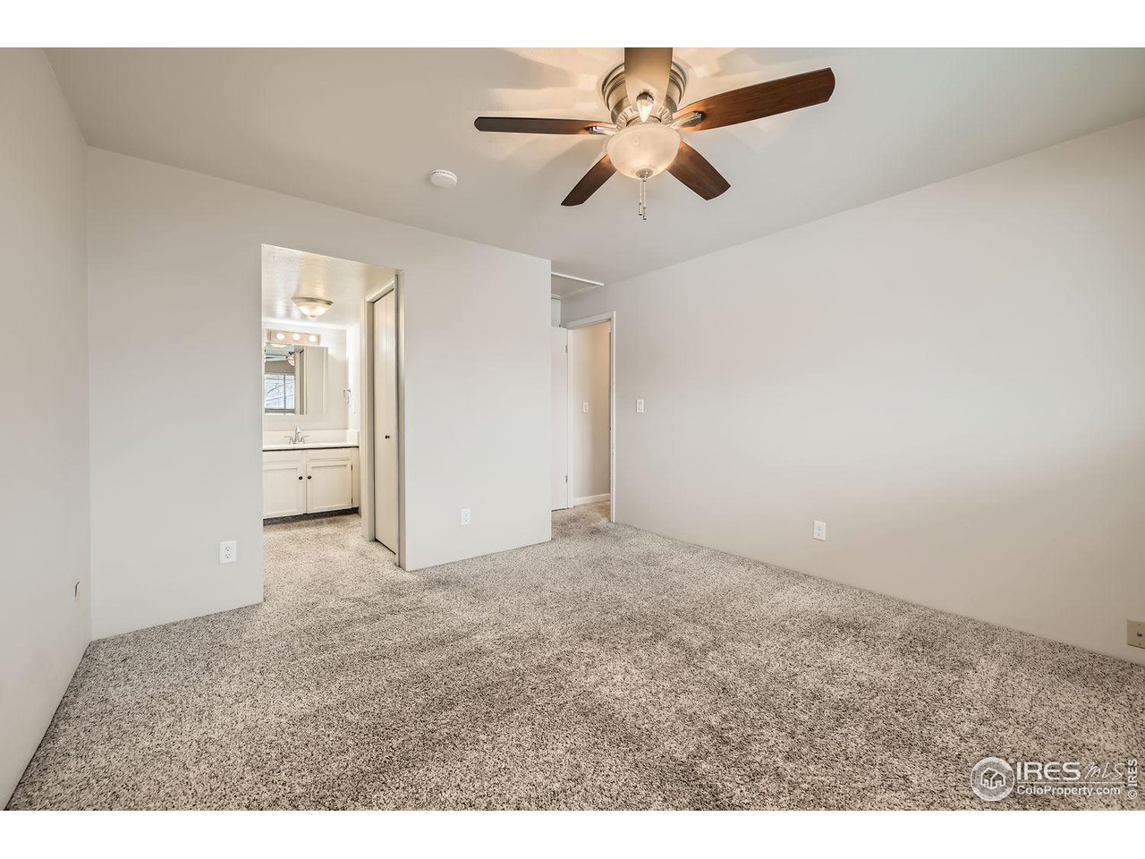 625 Manhattan Place, Unit 308 Boulder, CO 80303 - Photo 11 of 18