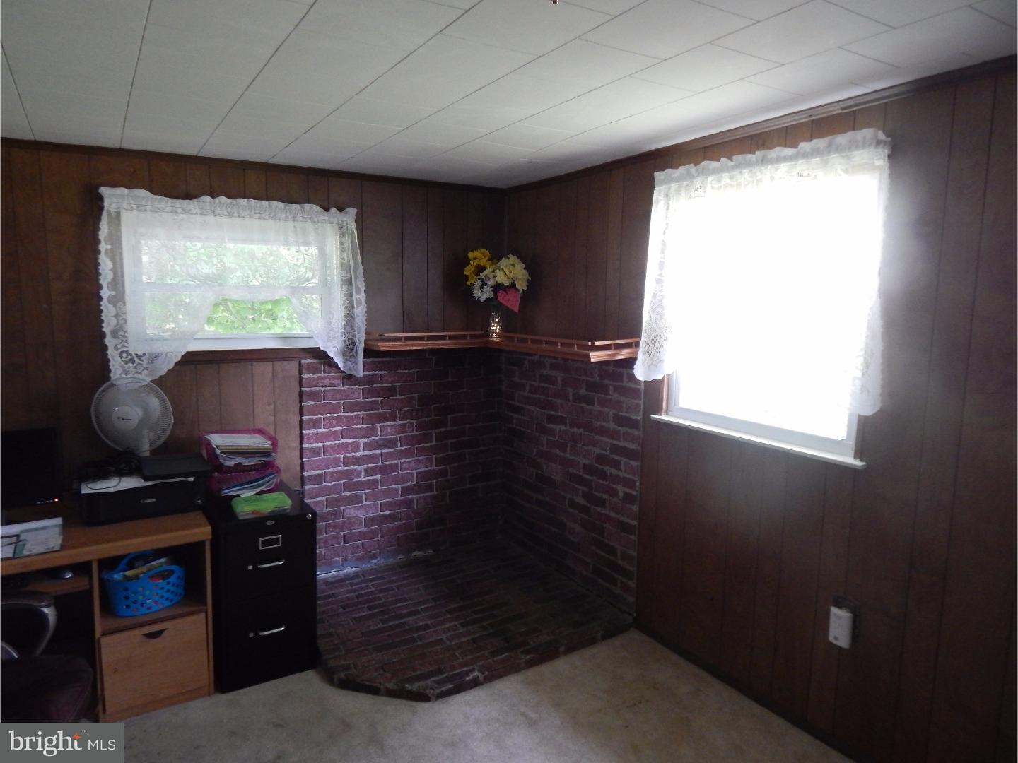 7 Hillview Road Birdsboro, PA 19508 - Photo 9 of 11 Gallery Image 9