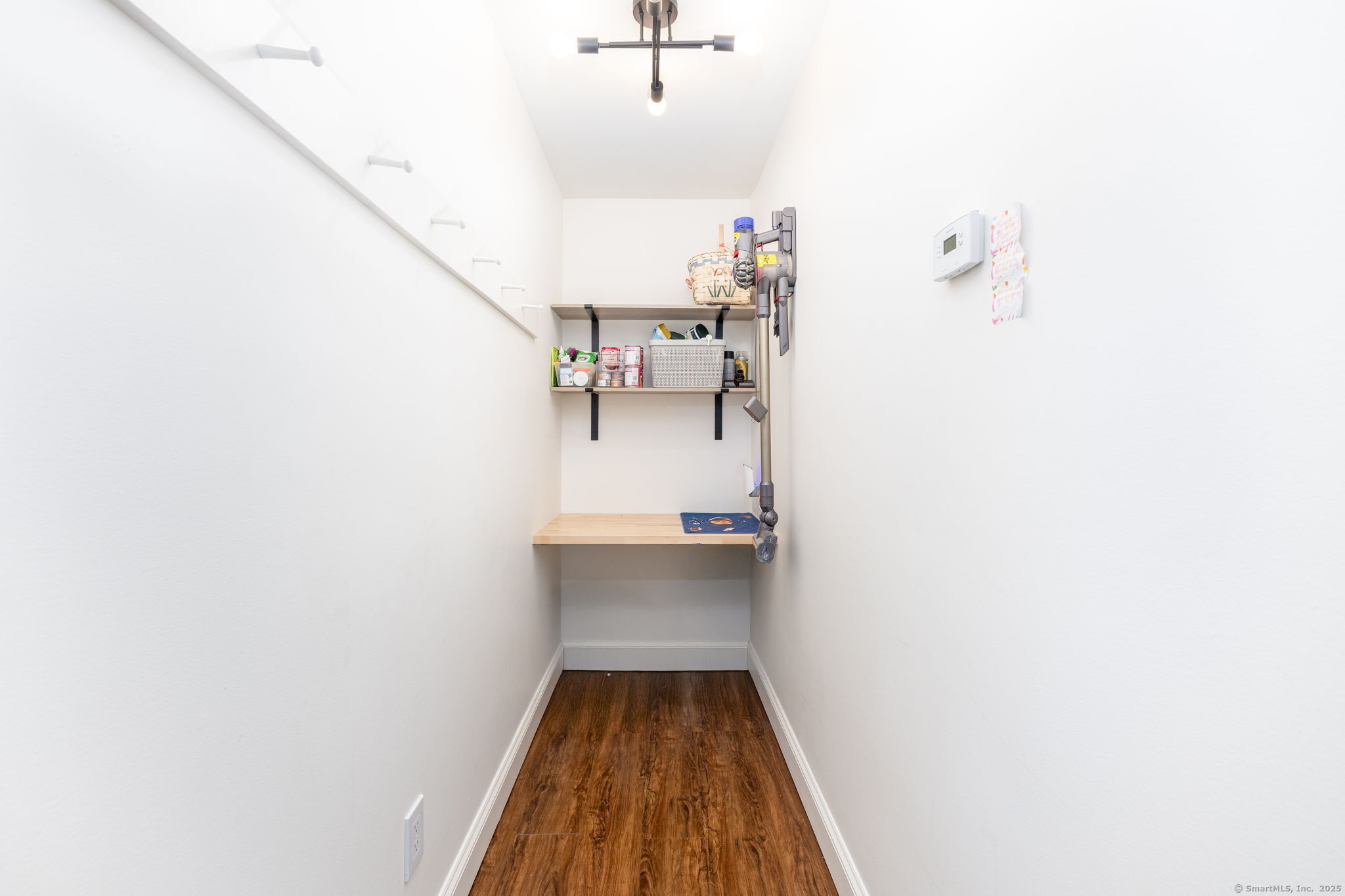 57 Bayview Circle Watertown, CT 06795 - Photo 22 of 40