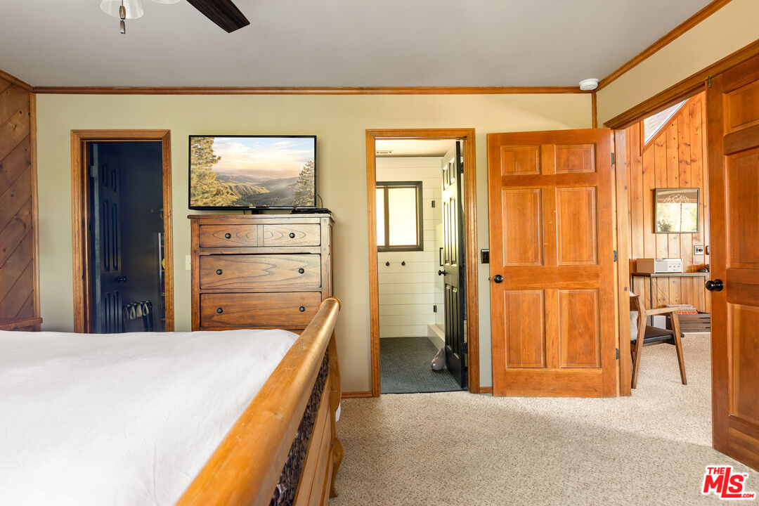 504 Rainier Road Lake Arrowhead, CA 92352 - Photo 16 of 37 Gallery Image 16