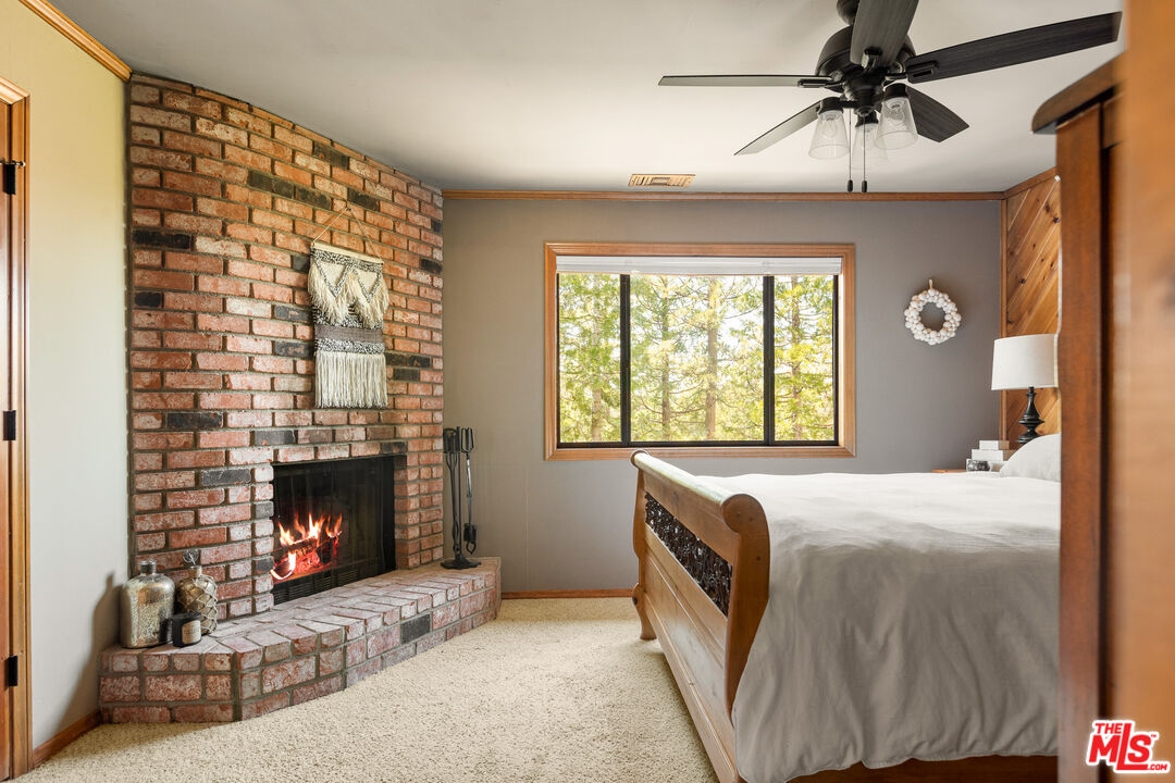 504 Rainier Road Lake Arrowhead, CA 92352 - Photo 17 of 37 Gallery Image 17