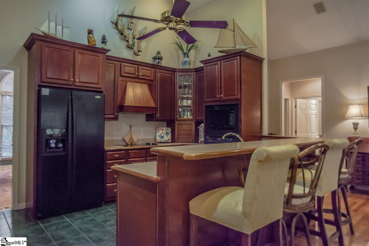 119 Club Point Anderson, SC 29626 - Photo 7 of 36