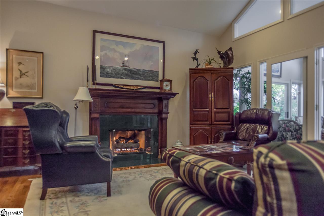 119 Club Point Anderson, SC 29626 - Photo 10 of 36