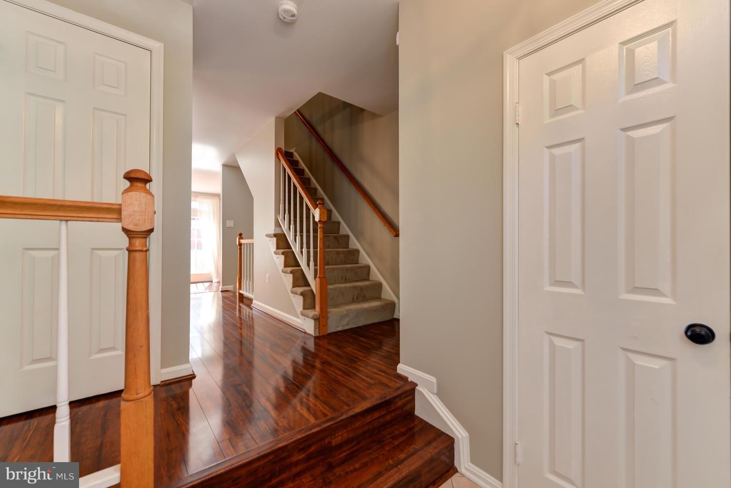 7227 Olde Lantern Way Springfield, VA 22152 - Photo 4 of 30 Beautiful Brazilian Floors