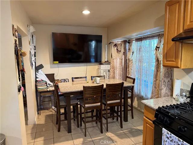 $1,000,000 | 2520 Ohio Avenue, South Gate, CA 90280