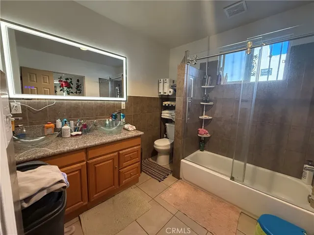 $1,000,000 | 2520 Ohio Avenue, South Gate, CA 90280