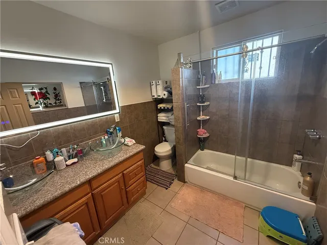 $1,000,000 | 2520 Ohio Avenue, South Gate, CA 90280