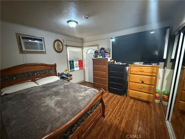 $1,000,000 | 2520 Ohio Avenue, South Gate, CA 90280