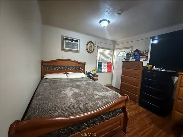 $1,000,000 | 2520 Ohio Avenue, South Gate, CA 90280