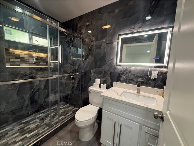 $1,000,000 | 2520 Ohio Avenue, South Gate, CA 90280