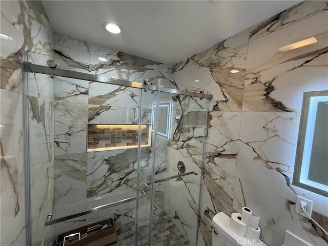 $1,000,000 | 2520 Ohio Avenue, South Gate, CA 90280