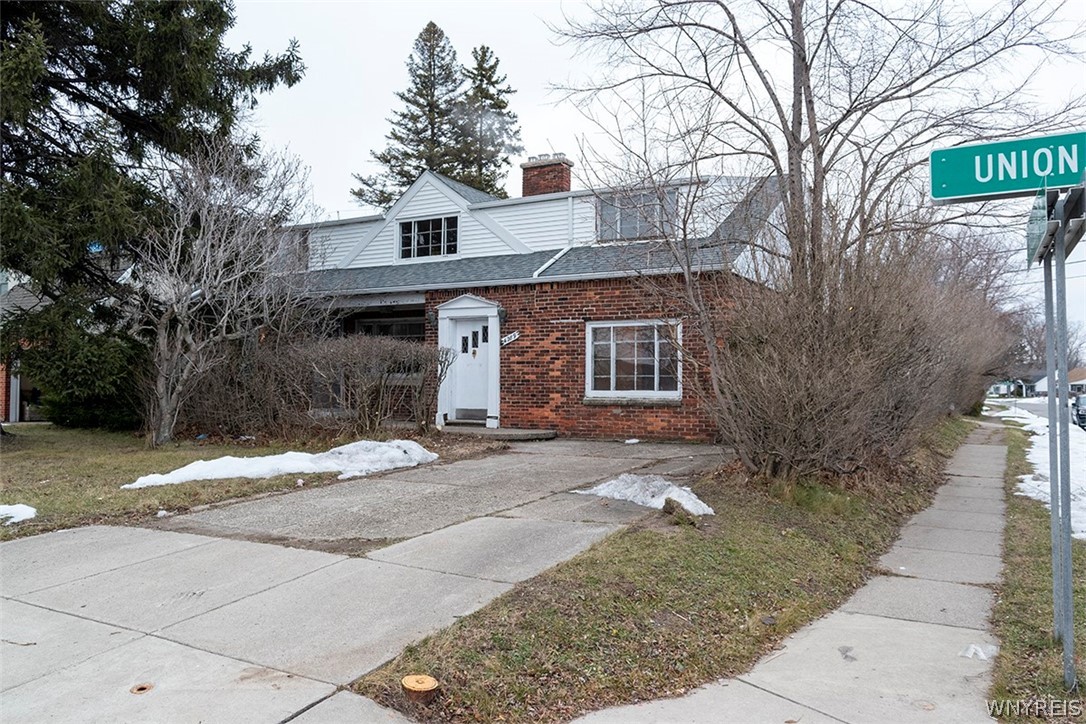 Exterior Front Union Road