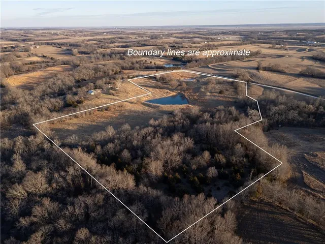 $156,250 | Rockingham Road, Hardin, MO 64035