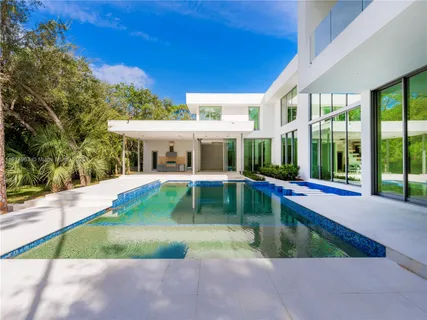 $10,995,000 | 6720 Southwest 98th Street, Pinecrest, FL 33156