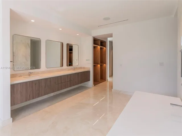 $10,995,000 | 6720 Southwest 98th Street, Pinecrest, FL 33156