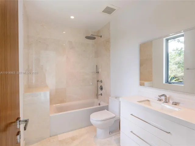 $10,995,000 | 6720 Southwest 98th Street, Pinecrest, FL 33156