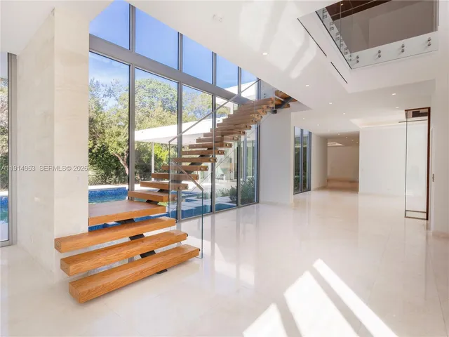 $10,995,000 | 6720 Southwest 98th Street, Pinecrest, FL 33156