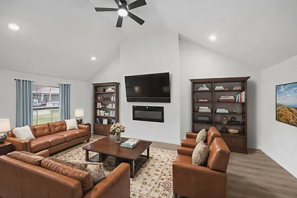 $204,900 | 905 Elm Avenue, Pasadena, TX 77506