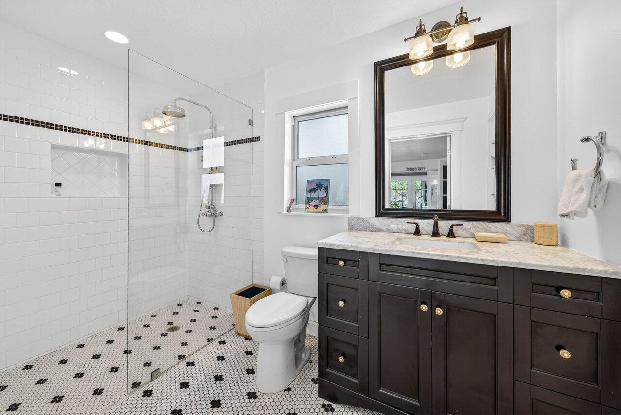 307 Wildermere Road West Palm Beach, FL 33401 - Photo 21 of 54 033-307WildermereRoad-WestPalmBeach-FL-3