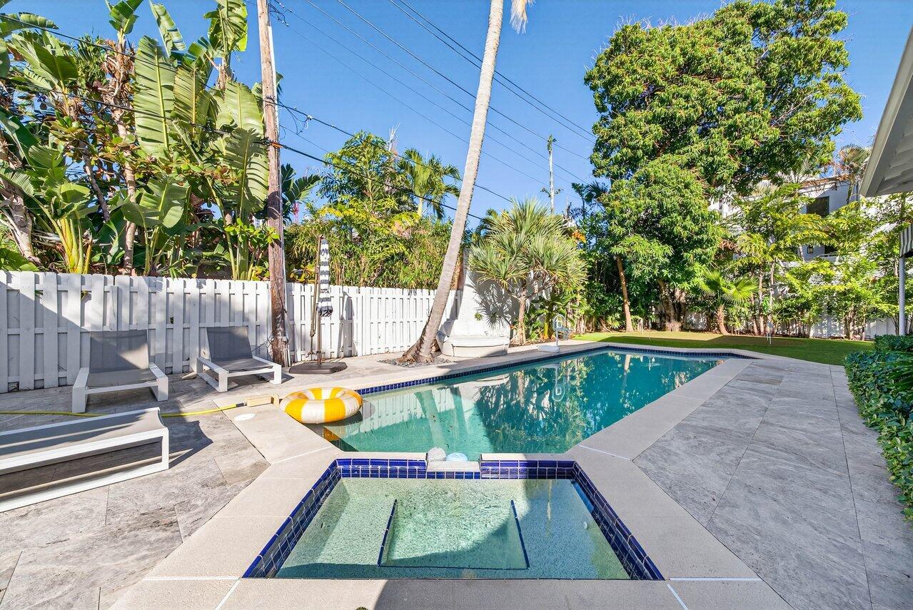 307 Wildermere Road West Palm Beach, FL 33401 - Photo 38 of 54 039-307WildermereRoad-WestPalmBeach-FL-3