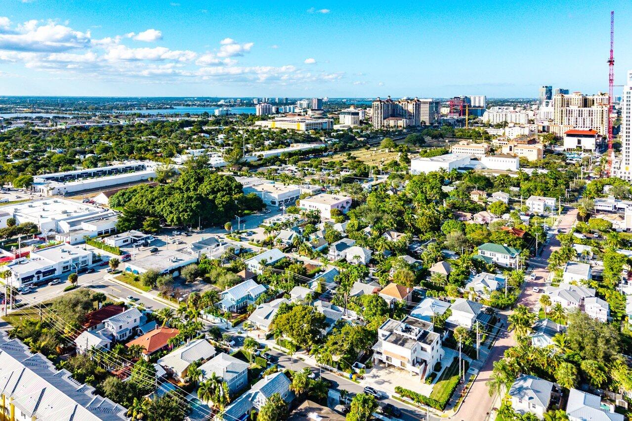 307 Wildermere Road West Palm Beach, FL 33401 - Photo 50 of 54 056-307WildermereRoad-WestPalmBeach-FL-3