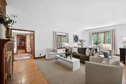$1,195,000 | 412 West Minnehaha Parkway, Minneapolis, MN 55419