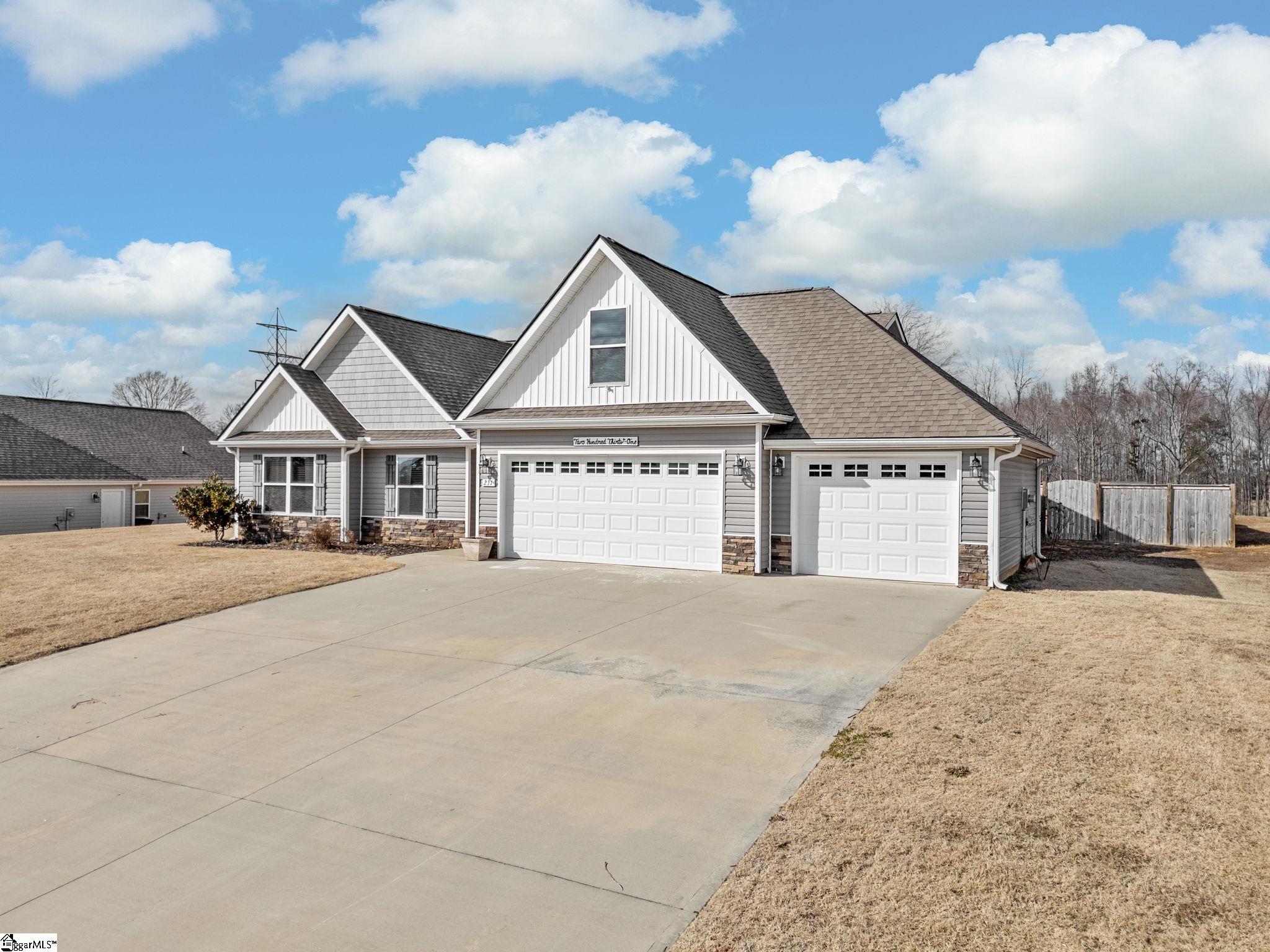 231 Gala Lane Inman, SC 29349 - Photo 3 of 38
