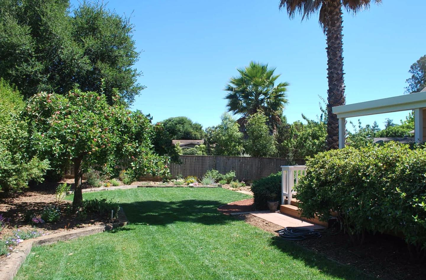 1021 Amesti Road Watsonville, CA 95076 - Photo 6 of 15 Gallery Image 6