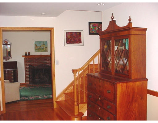 55 Leslie Road Rowley, MA 01969 - Photo 2 of 17