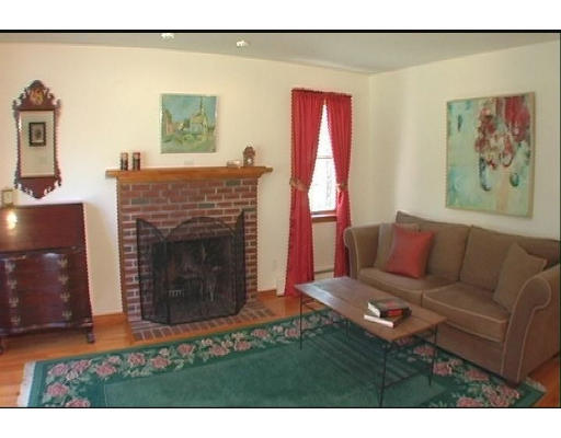 55 Leslie Road Rowley, MA 01969 - Photo 3 of 17