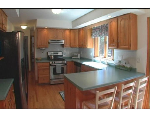 55 Leslie Road Rowley, MA 01969 - Photo 6 of 17