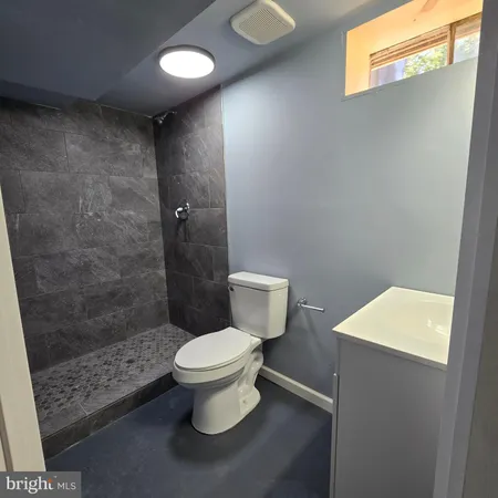 $2,100 | 21676 North Essex Drive, Lexington Park, MD 20653