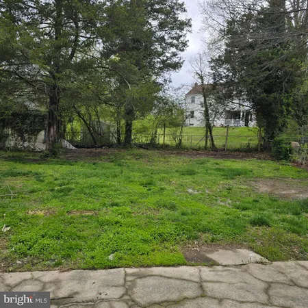 $2,100 | 21676 North Essex Drive, Lexington Park, MD 20653
