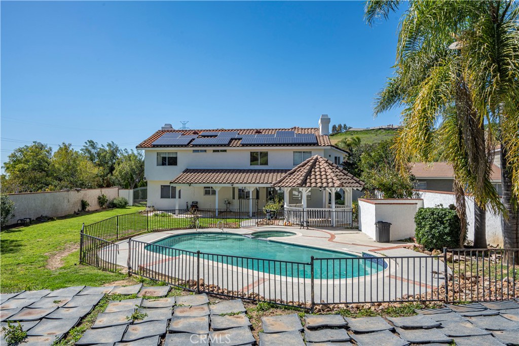 1491 Hunters Trail Glendora, CA 91740 - Photo 46 of 54 front view of a house with a garden