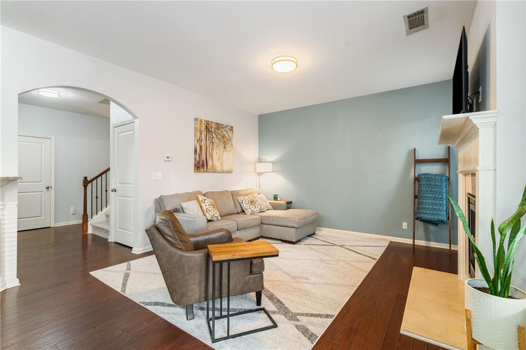 2399 Whispering Drive Northwest Kennesaw, GA 30144 - Photo 13 of 36