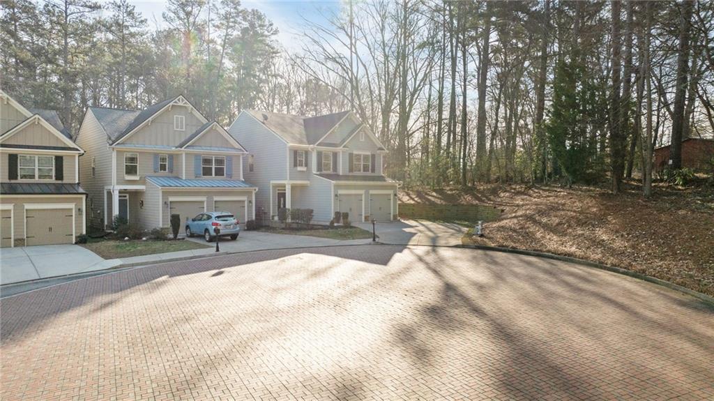 2399 Whispering Drive Northwest Kennesaw, GA 30144 - Photo 3 of 36