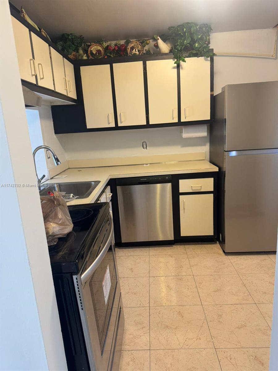 Lauderhill Lauderhill, FL 33313 - Photo 2 of 14