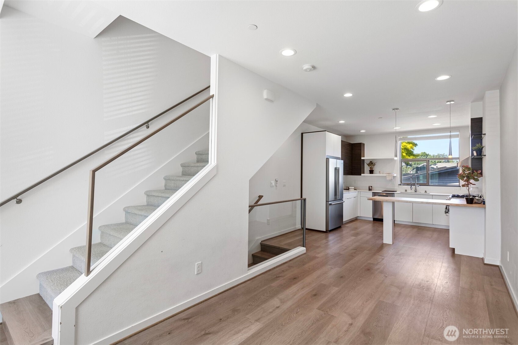 604 Northwest 77th Street, Unit D Seattle, WA 98117 - Photo 19 of 30