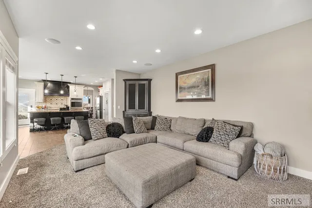 $1,600,000 | 4691 East Long Bow Bend, Idaho Falls, ID 83406