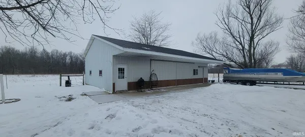 4386 East 300 South, Monroe, IN 46772