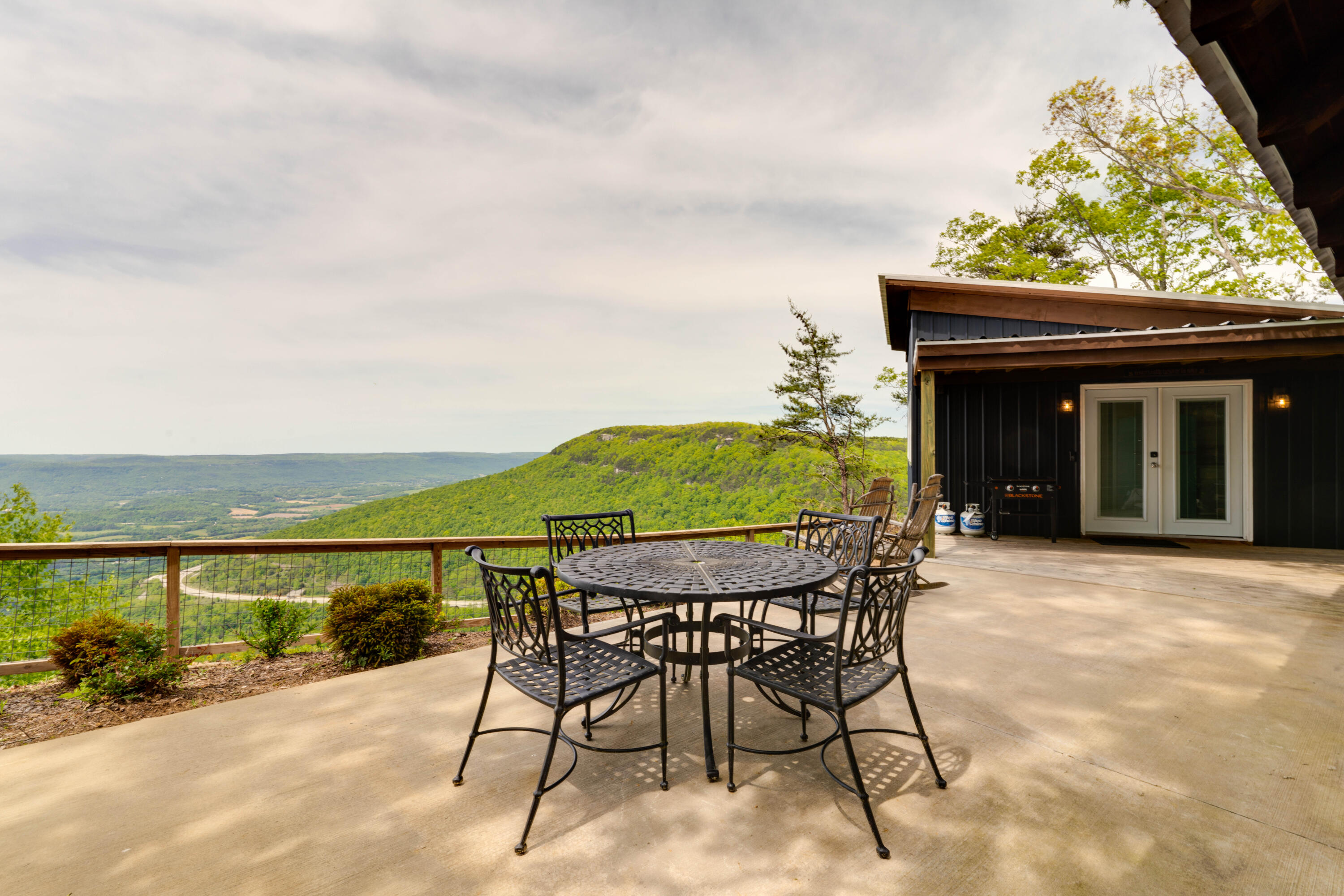 1004 Window Rock Road Dunlap, TN 37327 - Photo 6 of 55 1004WindowRock-6