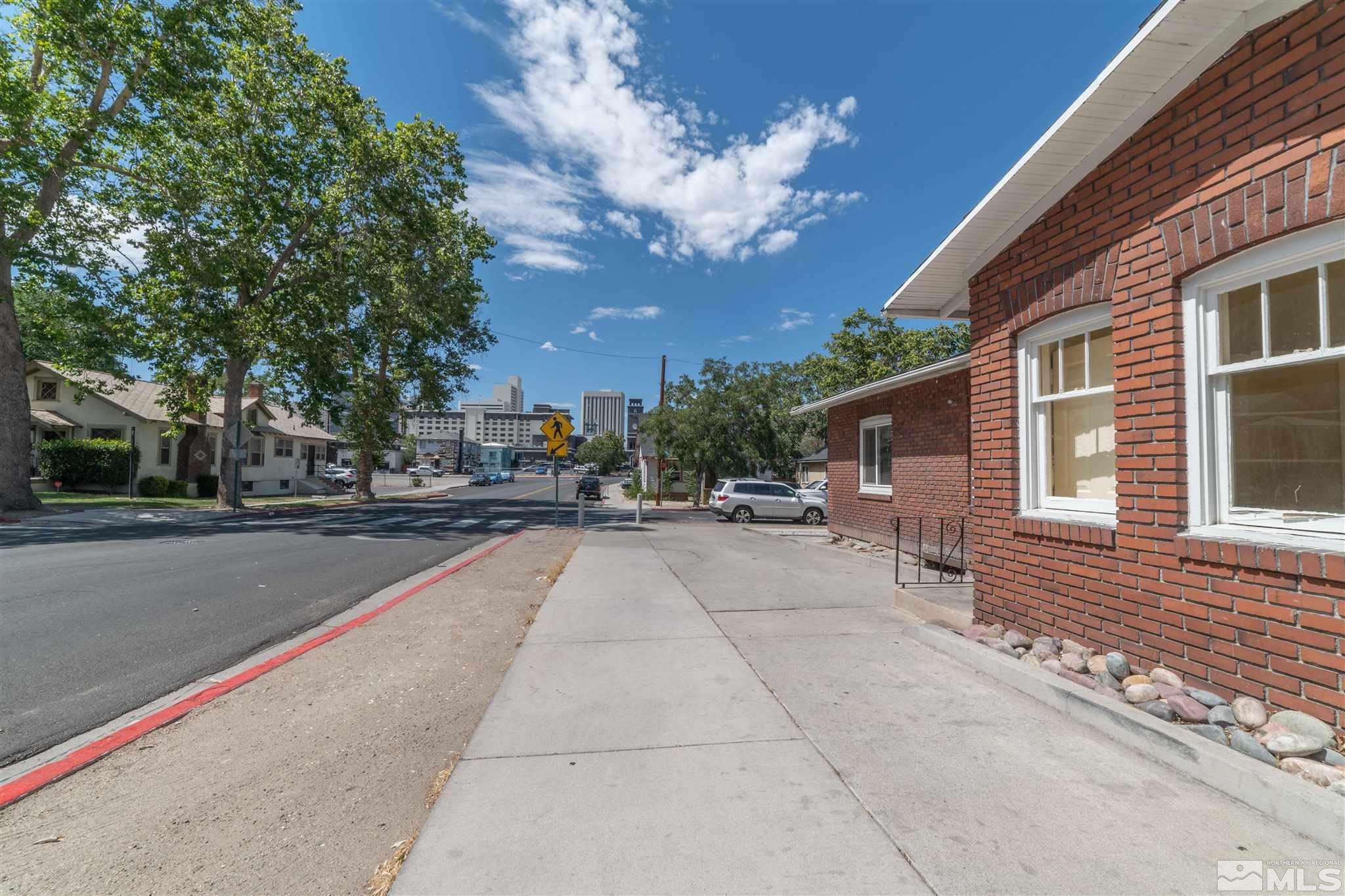 204 Ryland Street Reno, NV 89501 - Photo 4 of 22 Photo 4