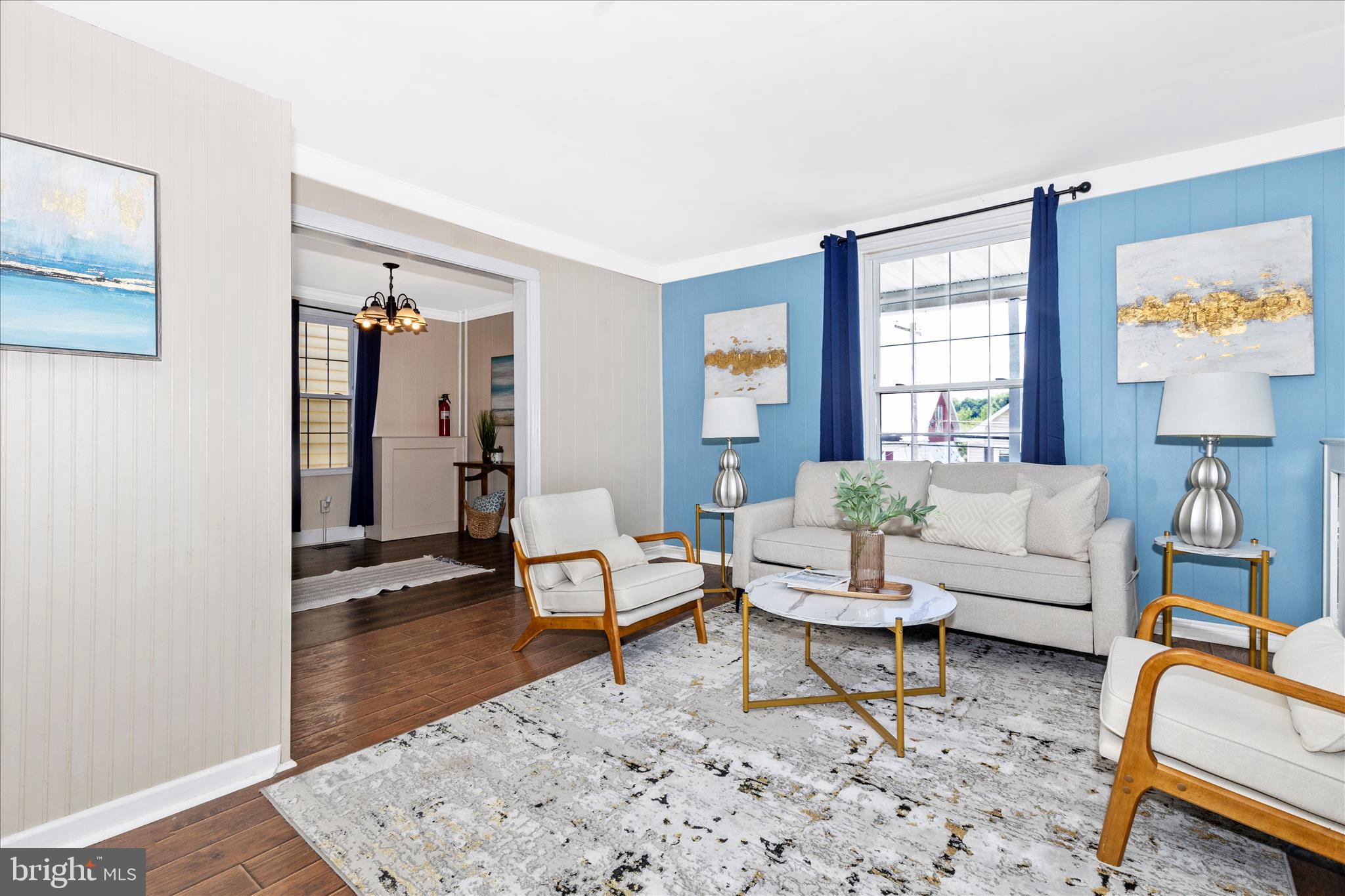 517 West Potomac Street Brunswick, MD 21716 - Photo 6 of 36 a living room with furniture and a window