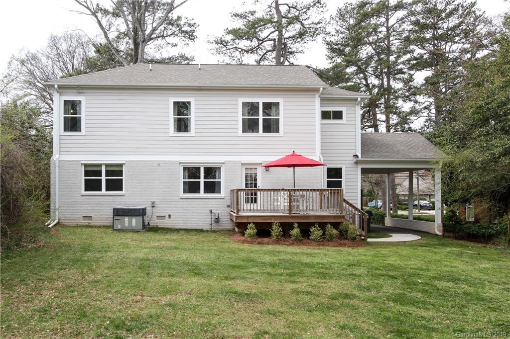 4217 Walker Road Charlotte, NC 28211 - Photo 33 of 34 a front view of house with yard